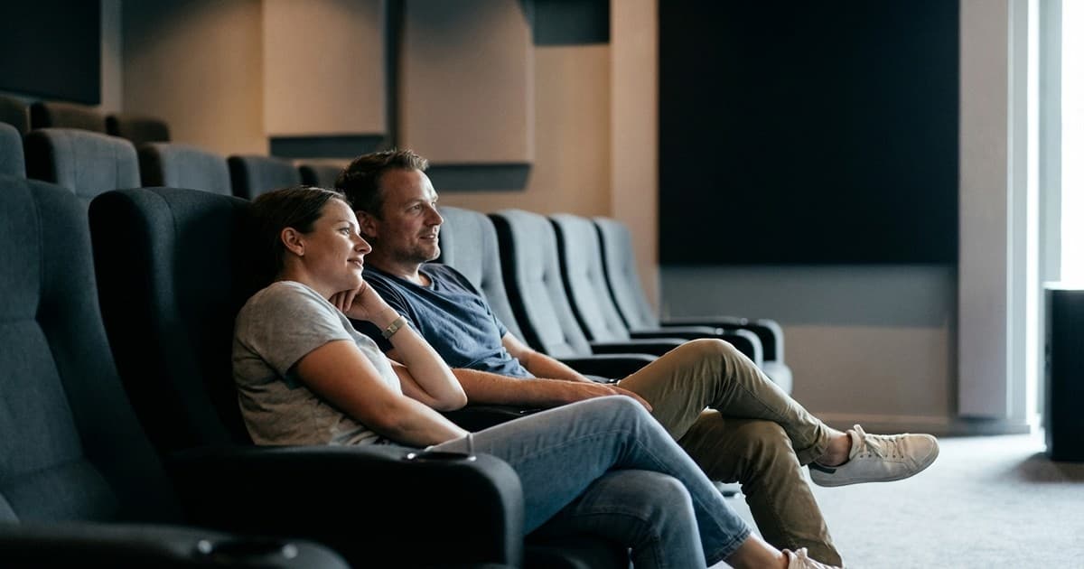 Decoding the rise of film music homogeneity